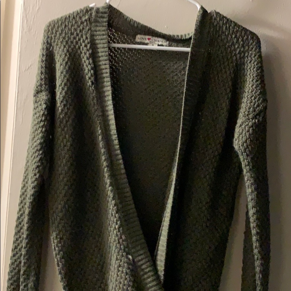 ARMY GREEN CARDIGAN